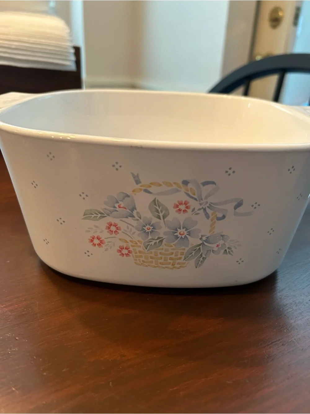 Corning ware blue ribbon flower basket 2 1/2 qt